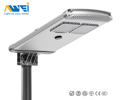 50W - 150W উচ্চ দক্ষতা সৌর LED স্ট্রিট লাইট দূরবর্তী নিয়ন্ত্রণ শহুরে রাস্তা, পার্কিং লট লাইট জন্য